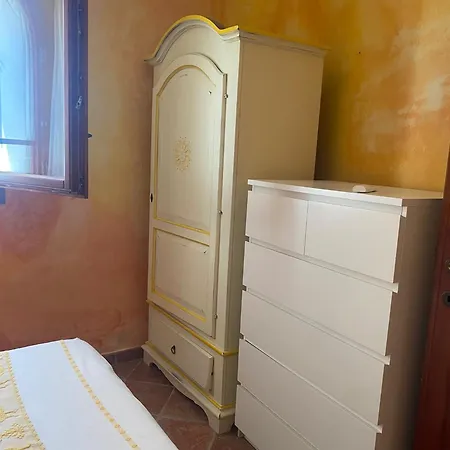 I Mari Di Gallura Suites&Rooms-2